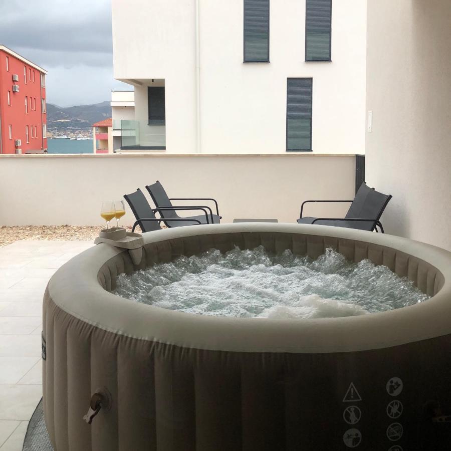 Villa Apartment 24 C Trogir Bagian luar foto